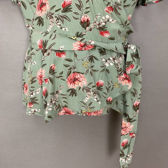 LOFT Wrap Top Floral Petite Medium‎ Tie Short Sleeve Flutter Rayon Spring Blouse - Picture 6 of 14